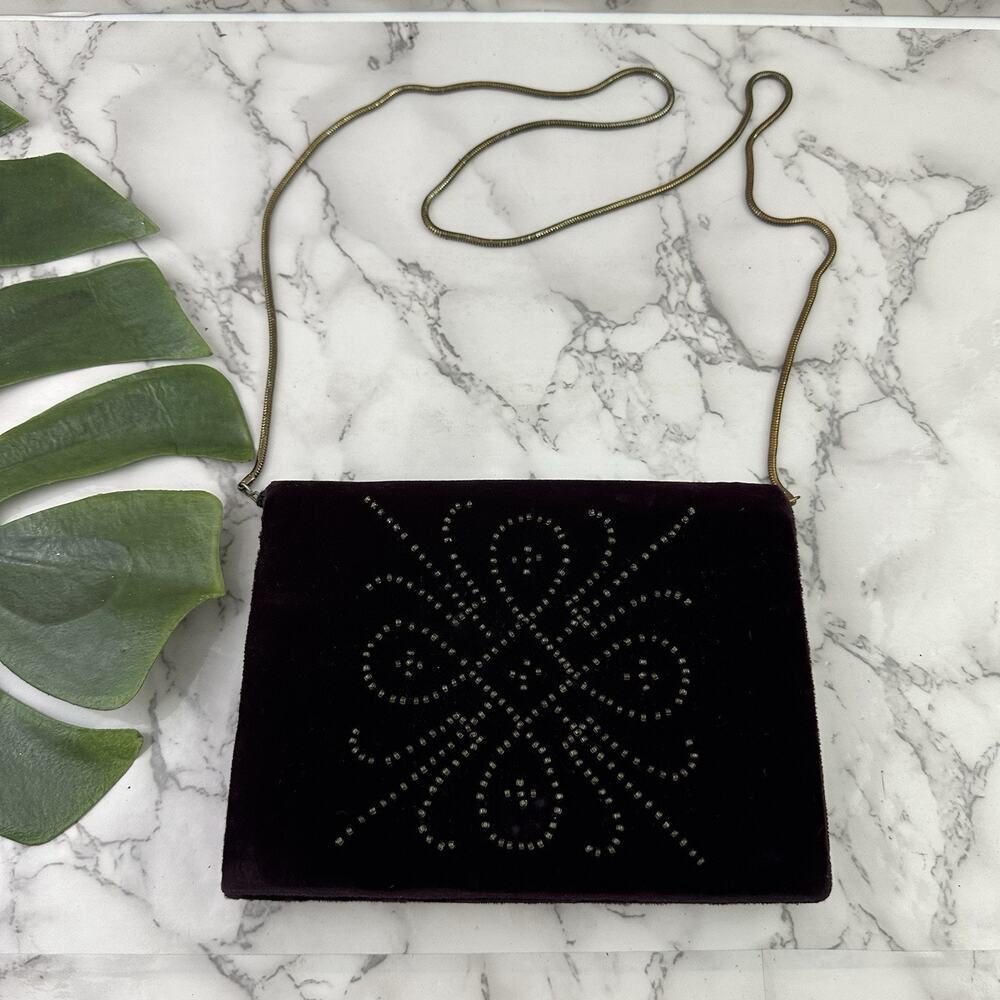 CC Courtenay Vintage 90s Velvet Evening Bag Purse Purple Beaded Glam Clutch